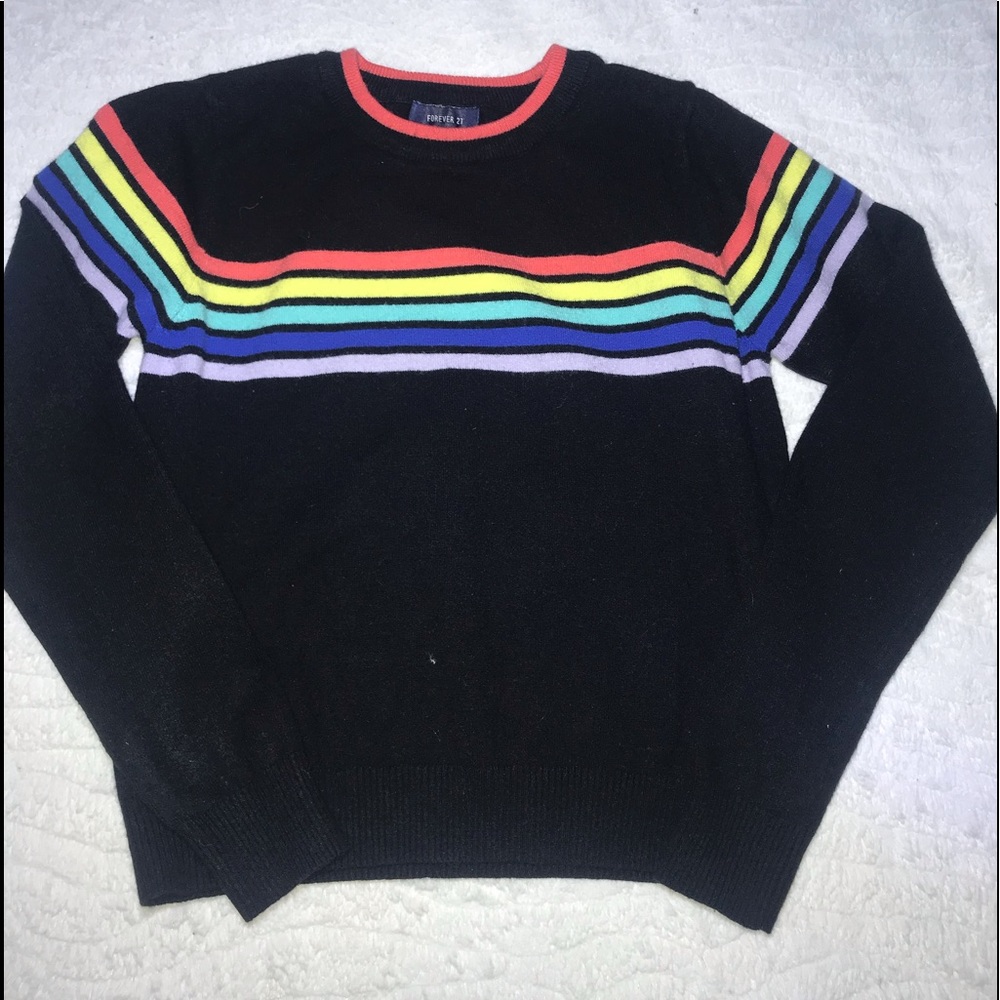 🤑 3/$25 - Used black with colorful lines sweater